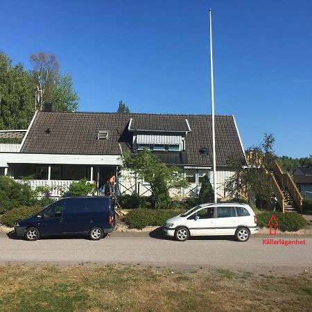 Kaellarlaegenhet Centrumvaegen Gusum Exterior foto